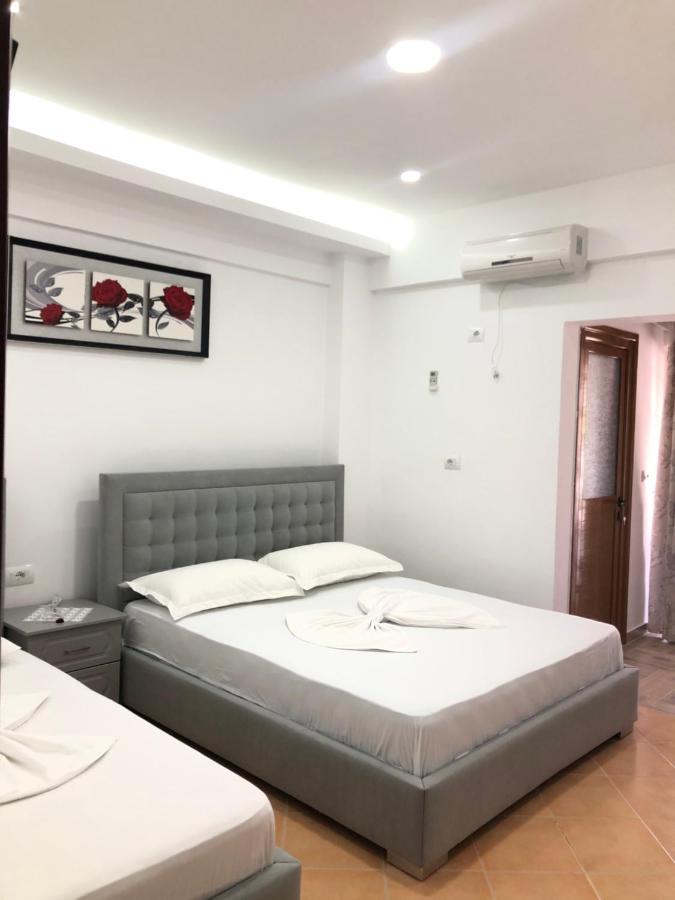 Eraldo Brahimi Apartaments クサミル エクステリア 写真